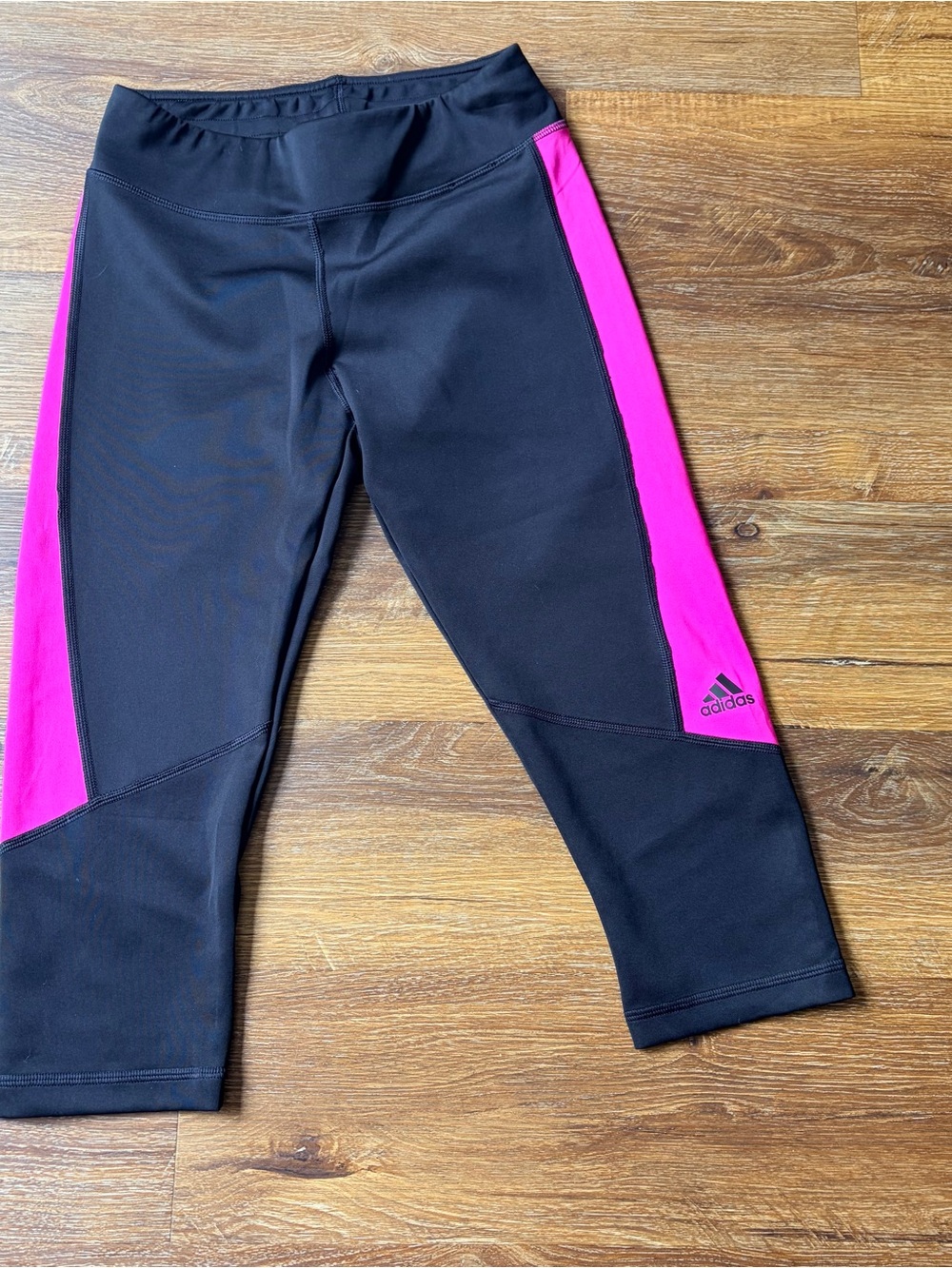Adidas Climalite Black & Pink Capri Leggings | Women’s Small